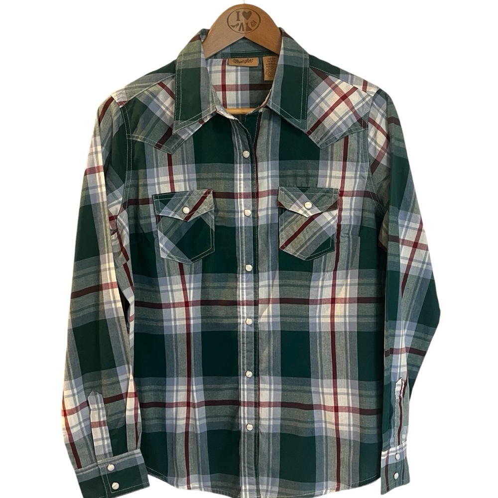 Wrangler Green Plaid Western Snap Button-Up Shirt. Size M